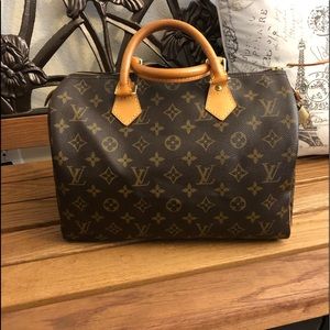 Louis Vuitton Speedy 30